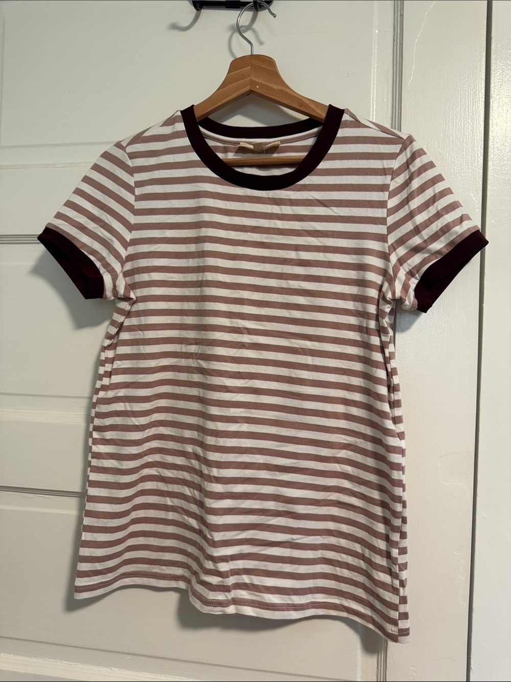 Striped Short-Sleeve Tee in White and Mauve with Dark Trim